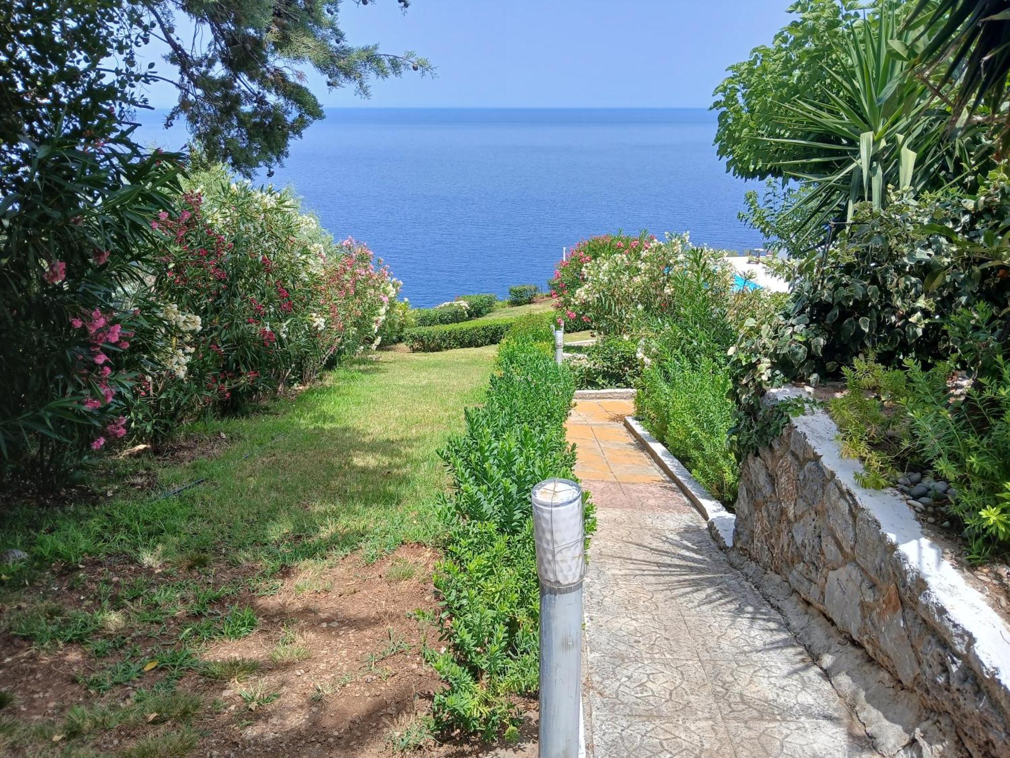 Kapetaniou Apartments Limnionas  Exterior photo